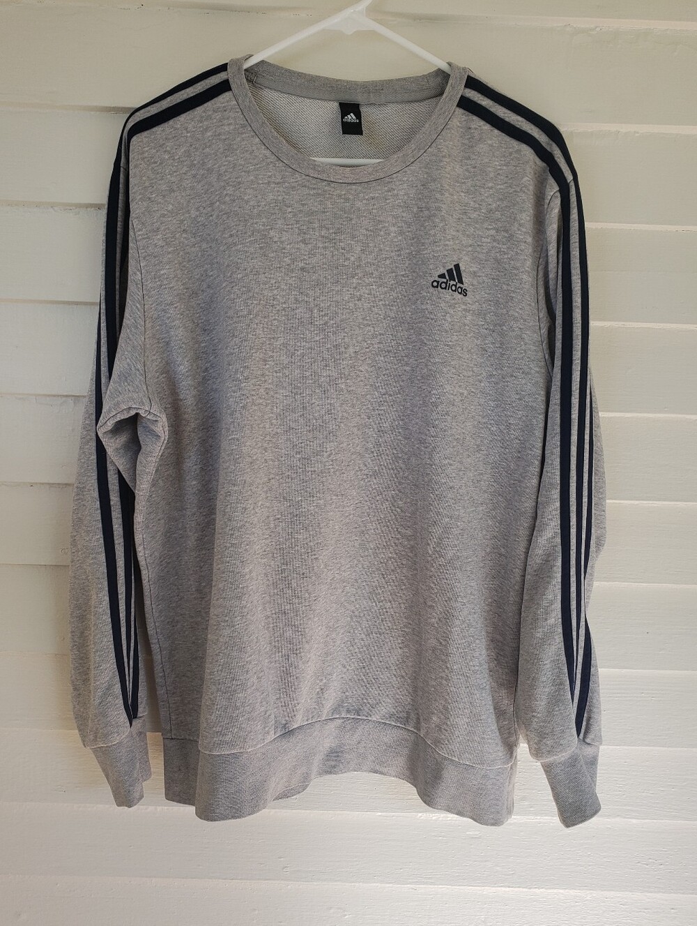 Adidas Gray Relaxed Fit Crewneck Sweater Size XL